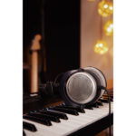 Beyerdynamic DT 880 PRO Auriculares de estudio dinámicos con parte trasera semiabierta (250 ohmios) - Imagen 6